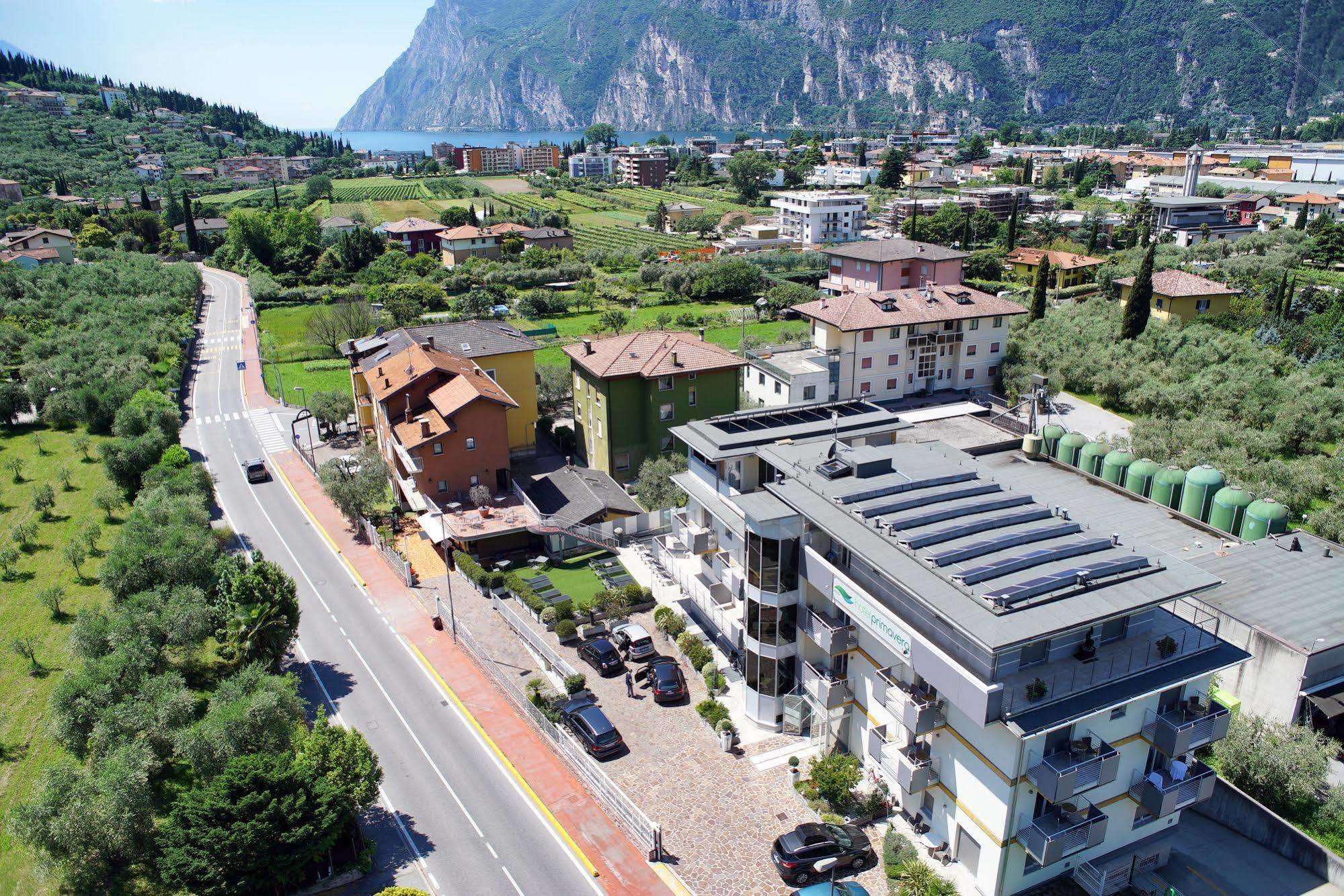 Ecohotel Primavera Riva del Garda Exterior foto